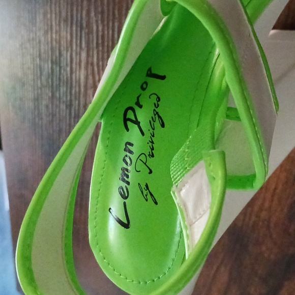 Kamora Lemon Drop by Privilege Shoes - Picture 4 of 6